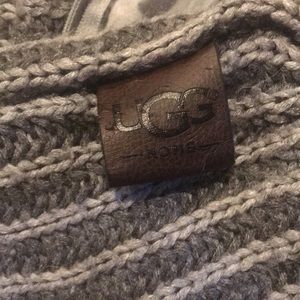 Ugg Knit Pillow Cover - Gray Stripes